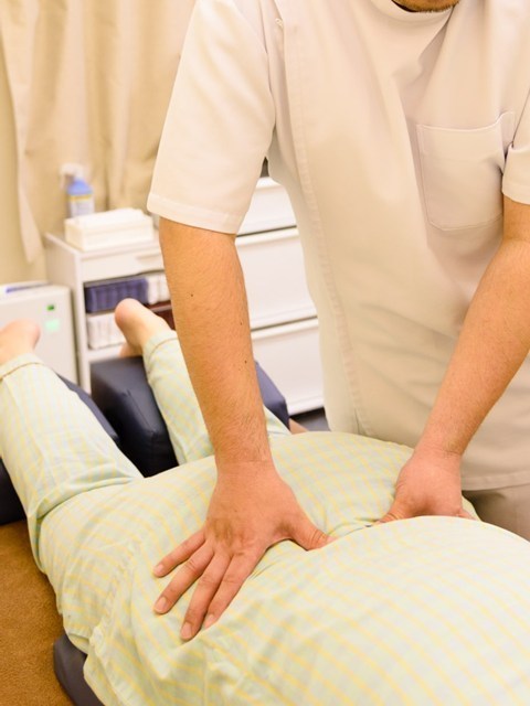 みたか治療院施術１